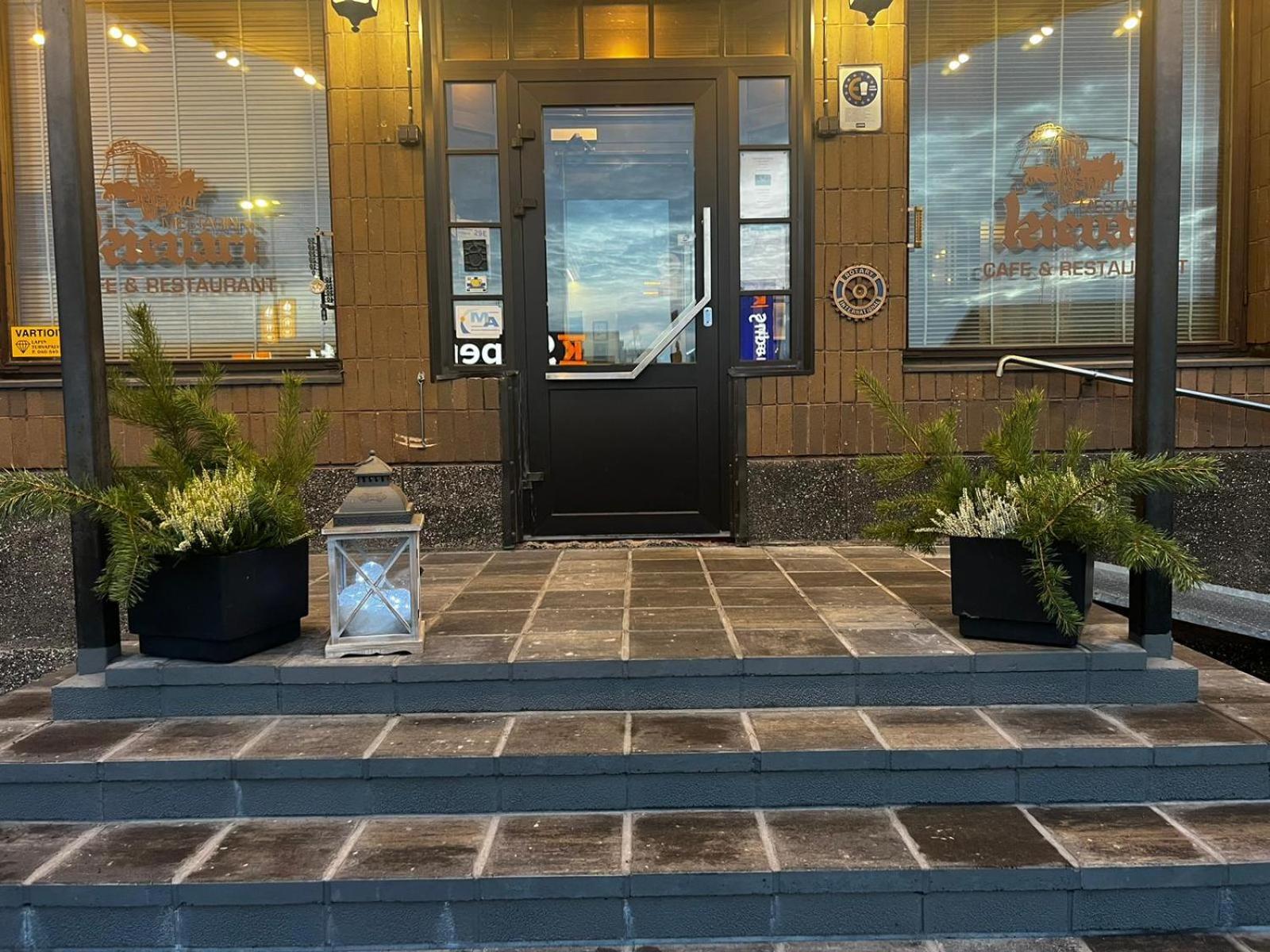 Hotel Mestarin Kievari Kemijärvi Exterior foto